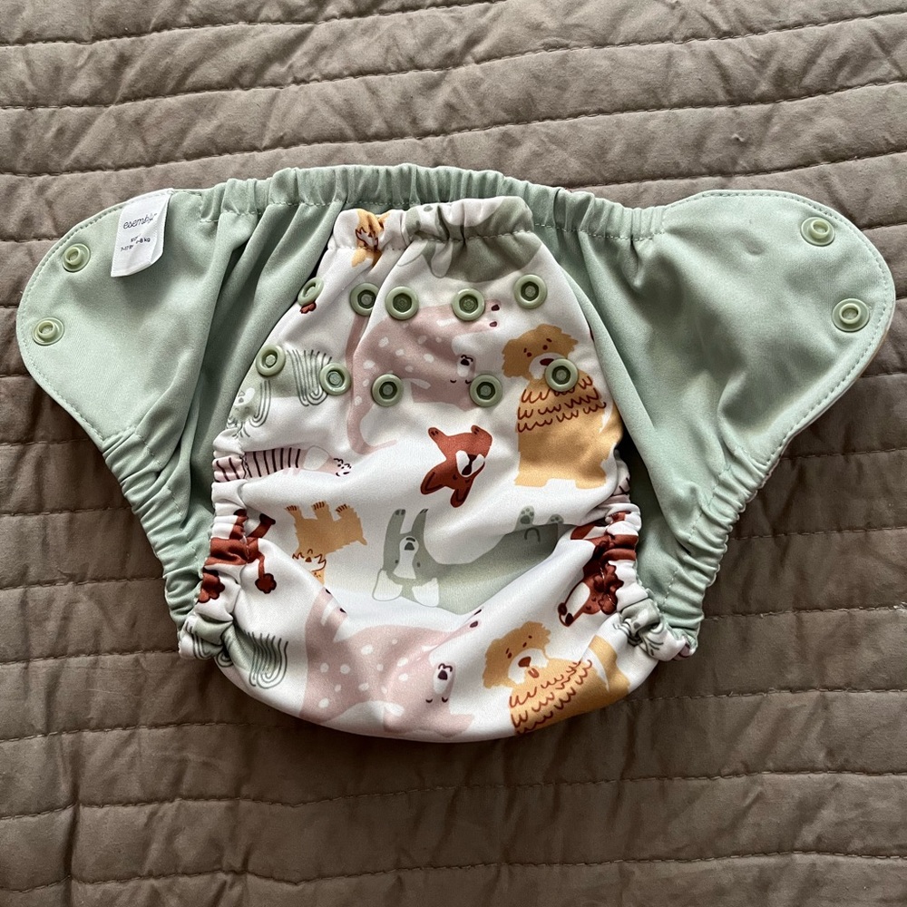 Esembly Cloth Diaper Outer / Swim Diaper Size 1 NWOT - Picture 3 of 6